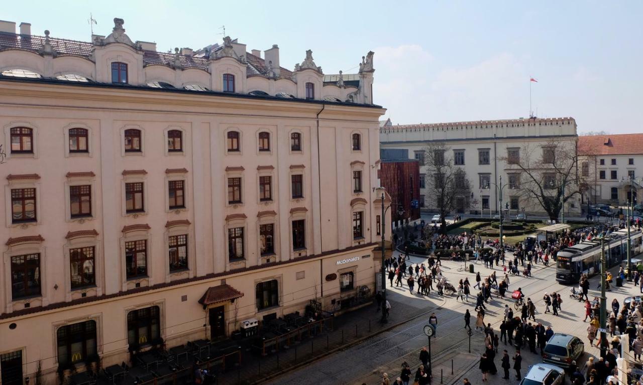 Dominican Square By Hashtag Apartments Krakow Bagian luar foto