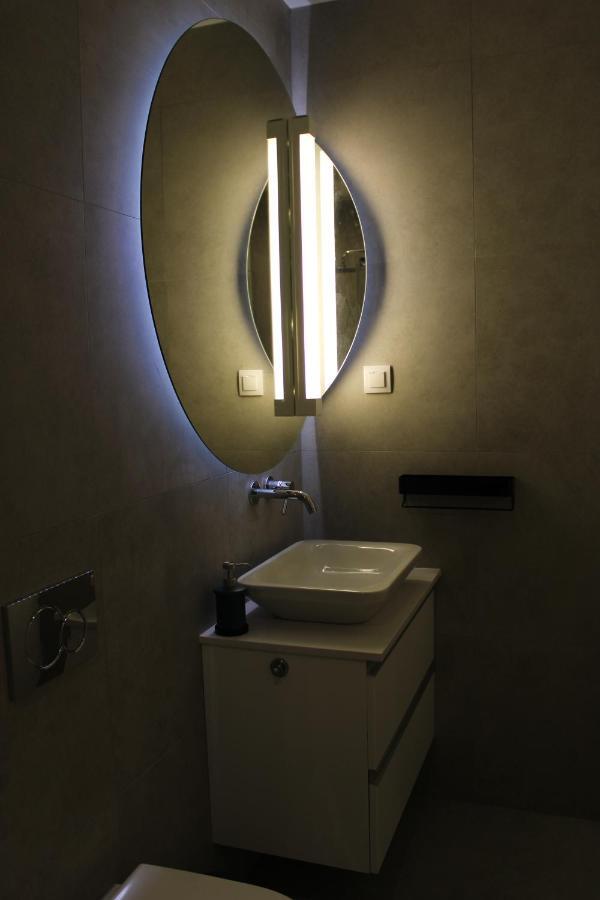 Dominican Square By Hashtag Apartments Krakow Bagian luar foto